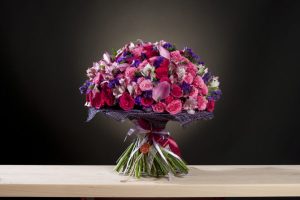 Прекрасные букеты для каждого праздника