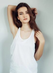 Майки на заказ: индивидуальность и стиль