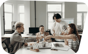 Indaspace: Социализация в работе с помощью сервиса бронирования