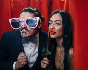 Аренда фотобудки: превратите любое событие в незабываемое фотошоу