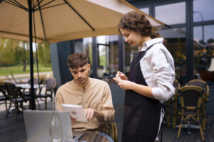 Автоматизация ресторанного бизнеса: мощный старт и уверенное развитие